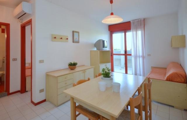 APT. 4+2 C1-6