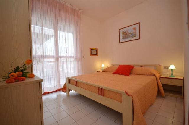 APT. 4+2 C1-6