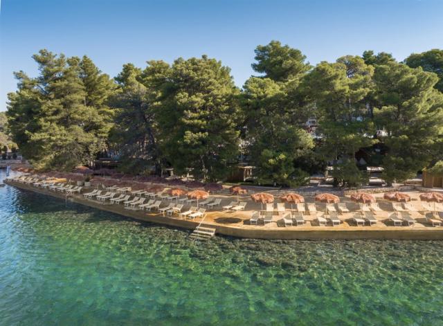 HVAR PLACES hotel by VALAMAR (ex. Lavanda), Stari Grad - pláž