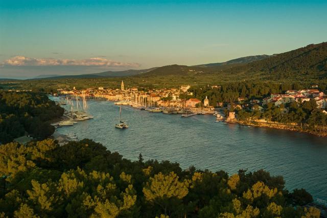 Stari Grad