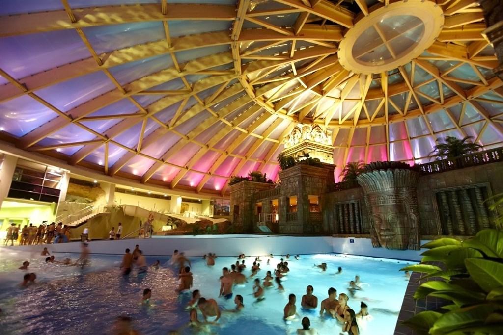 HOTEL AQUAWORLD RESORT BUDAPEST, Budapešť