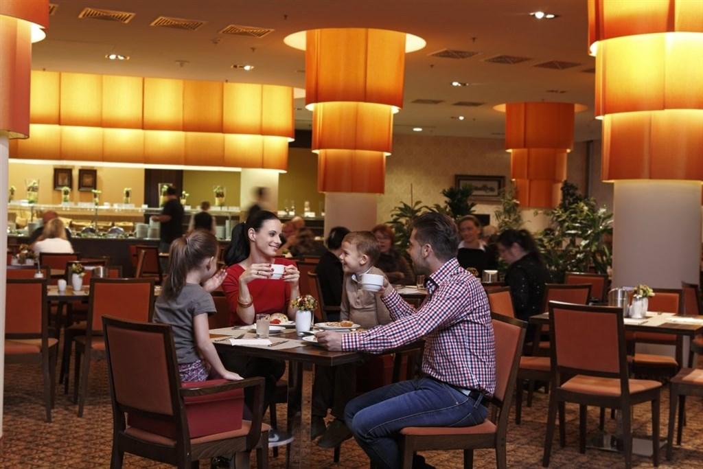HOTEL AQUAWORLD RESORT BUDAPEST, Budapešť