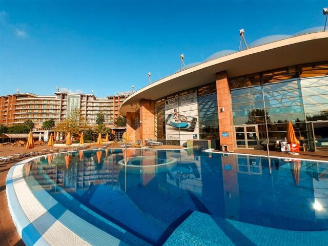 HOTEL AQUAWORLD RESORT BUDAPEST, Budapešť