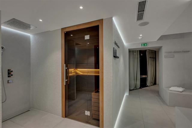 Hotel NOEMIA, Baška Voda