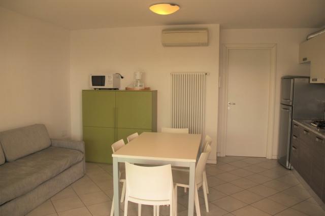 APT. 6+2 C8