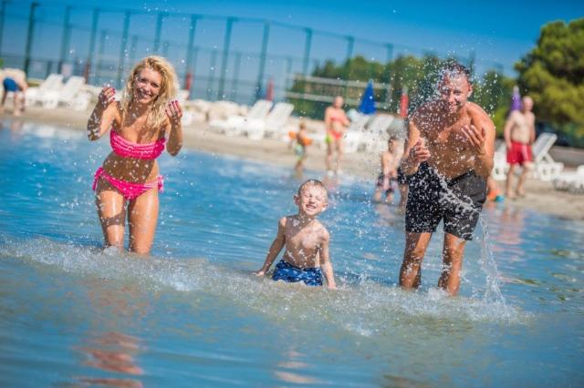 Apartmány AMFORA PLAVA LAGUNA, Umag  - pláž