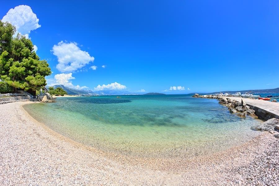 Resort RESNIK, Kaštel Štafilič - pláž