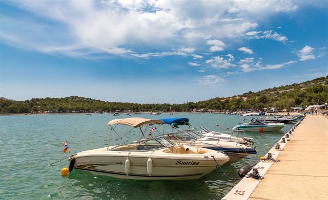 Apartmány JEZERA - LOVIŠĆA, Lovišća