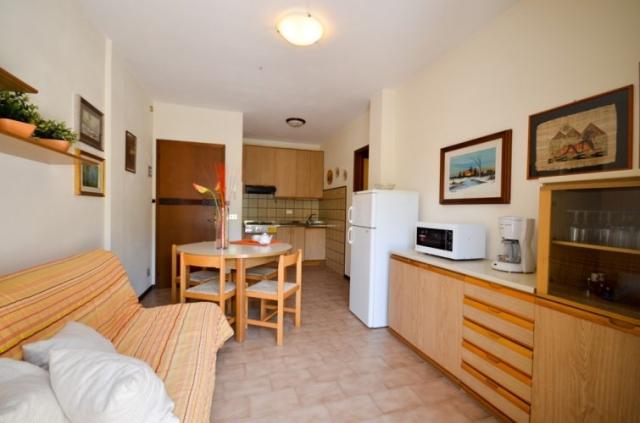 APT. 4+2 C-6