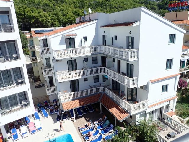 Holiday Resort ANTONIJA, OLIVA, TRITON, Drvenik - TRITON