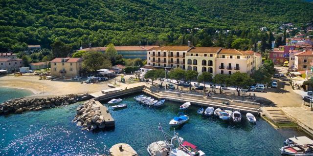 Hotel MEDITERAN, Mošćenička Draga