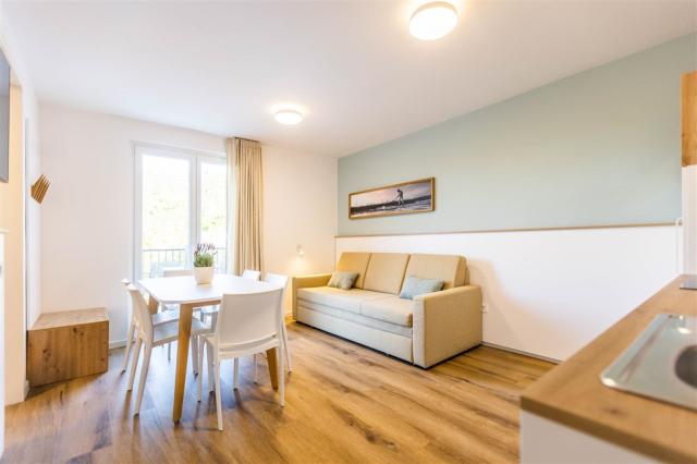 APT. 4(+2) PREMIUM
