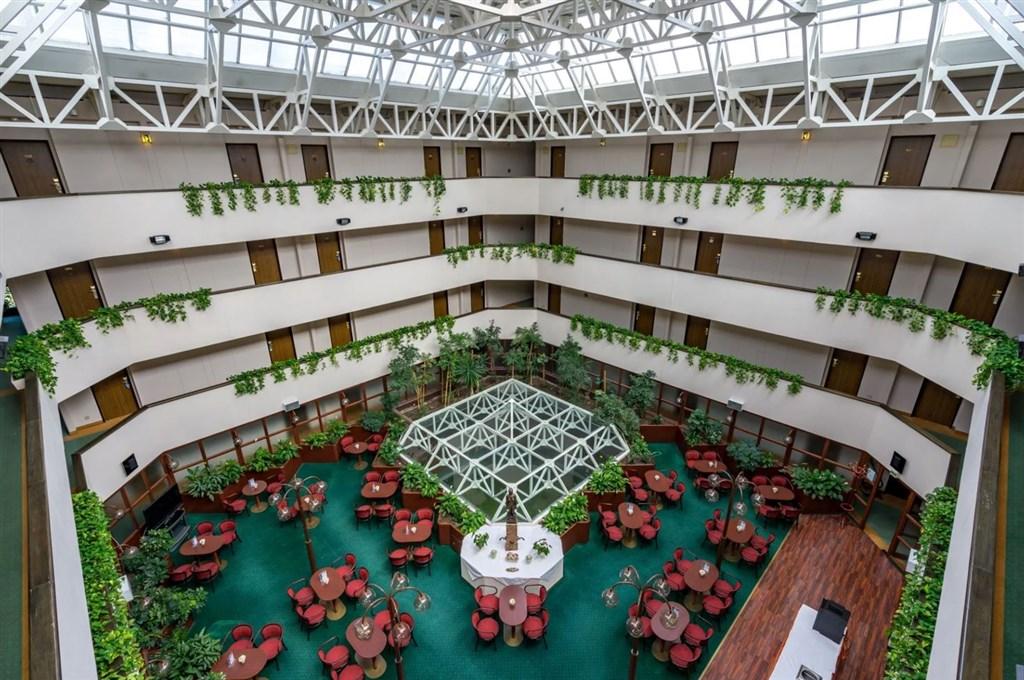 Ensana Thermal SÁRVÁR Health Spa Hotel, Maďarsko - Zadunajsko -
