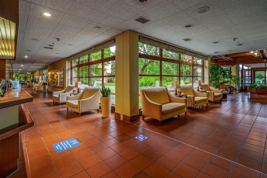 Ensana Thermal SÁRVÁR Health Spa Hotel, Maďarsko - Zadunajsko -