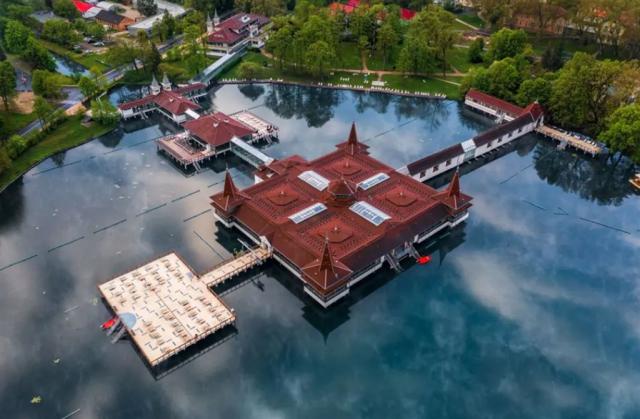 Ensana Thermal HÉVÍZ Health Spa Hotel, Maďarsko - Balaton a oko