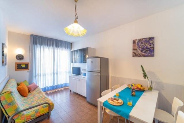 APT. 3+2 B-5