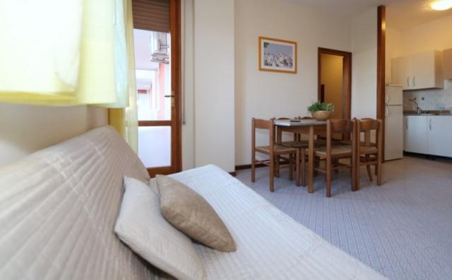 APT. 5+2 C-7