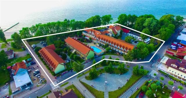Resort Alcest, Rewal