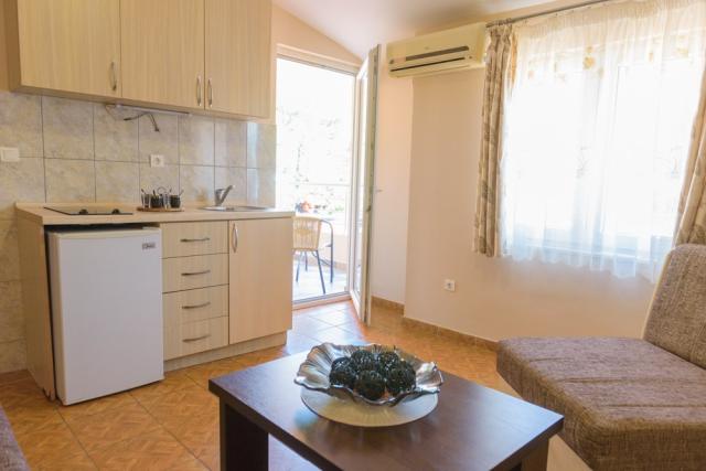 APT. 3(+2) BM 