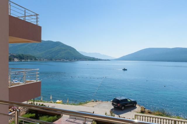 Hotel M, Herceg Novi