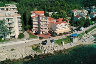 Hotel M