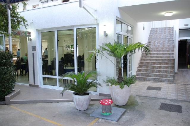 ADRIA ŠUŠANJ Hotel, Šušanj