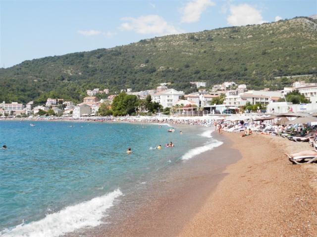 Petrovac - pláž