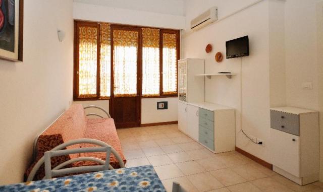 APT. 3(+0) A