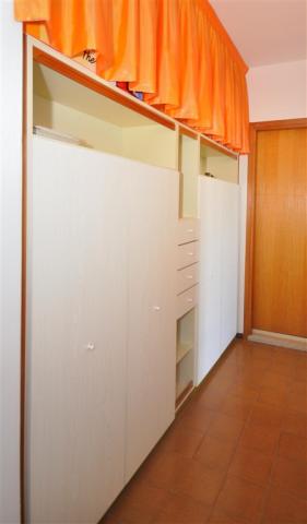 APT. 3+2 B