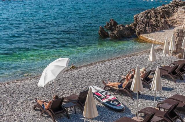 HOTEL RUŽA VJETROVA, Dobra Voda