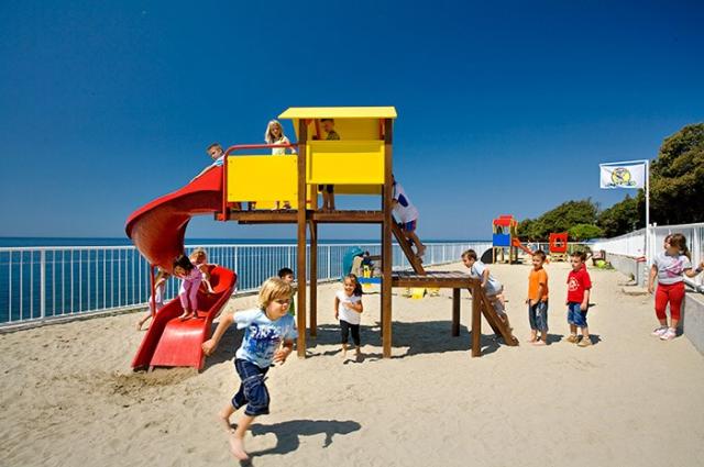 Apartmány LANTERNA RESORT s polopenzí, Chorvátsko - Istria - Po