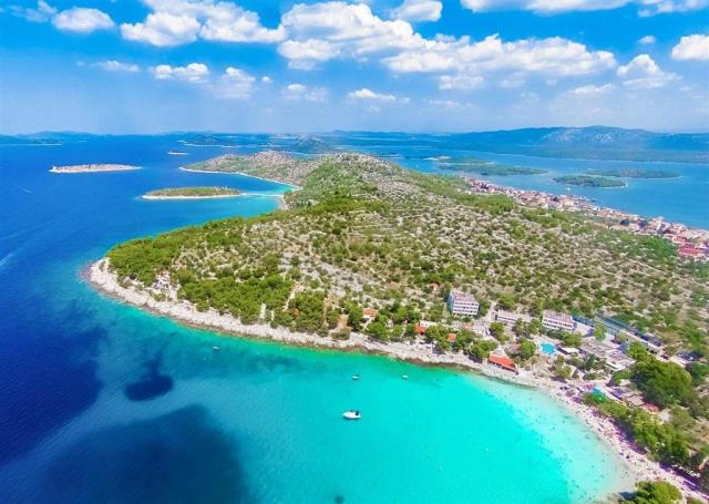 Colentum Resort Murter