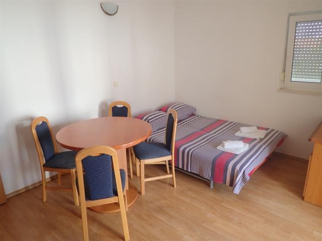APT 2+2 B - PAVILON C