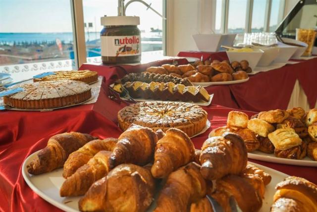 Hotel IMPERIAL BEACH, Taliansko - Emilia-Romagna - Rimini, zobr