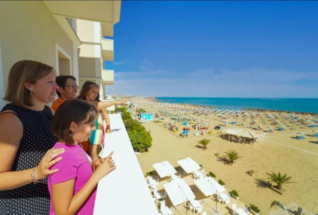 Hotel IMPERIAL BEACH, Taliansko - Emilia-Romagna - Rimini, zobr