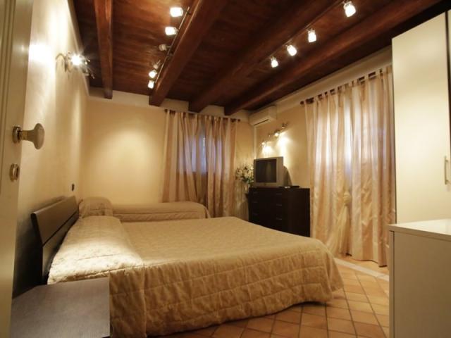 Hotel VIENNA OSTENDA, Taliansko - Emilia-Romagna - Rimini, zobr