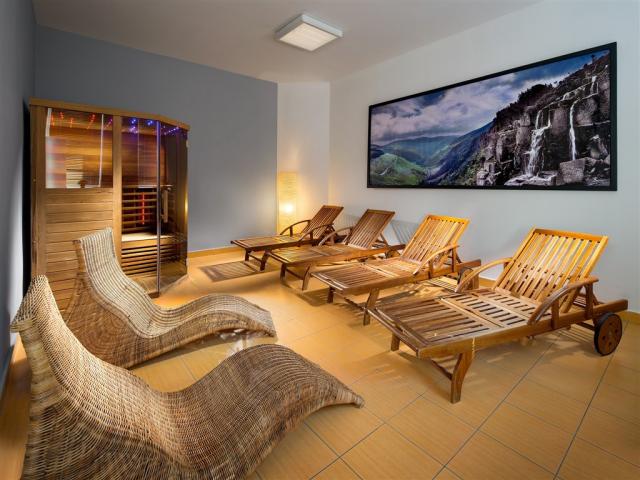 PINIA HOTEL & RESORT, Česko - Krkonoše - Špindlerův Mlýn, zobra