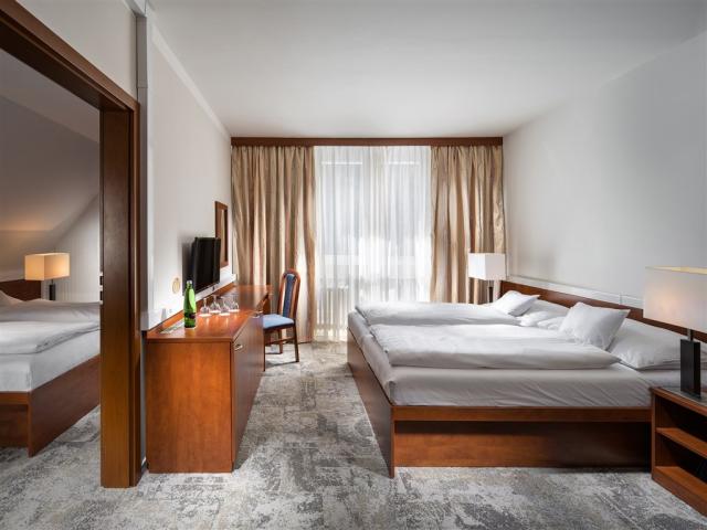 PINIA HOTEL & RESORT, Česko - Krkonoše - Špindlerův Mlýn, zobra