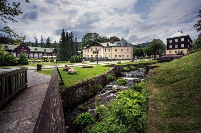 Lázně KARLOVA STUDÁNKA, Česko - Severná Morava - Karlova Studán