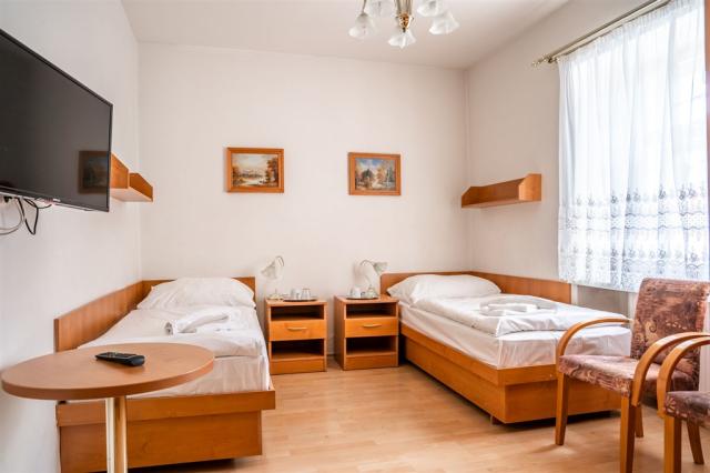 Lázně KARLOVA STUDÁNKA, Česko - Severná Morava - Karlova Studán