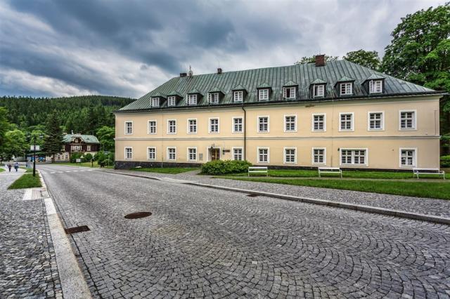 Lázně KARLOVA STUDÁNKA, Česko - Severná Morava - Karlova Studán