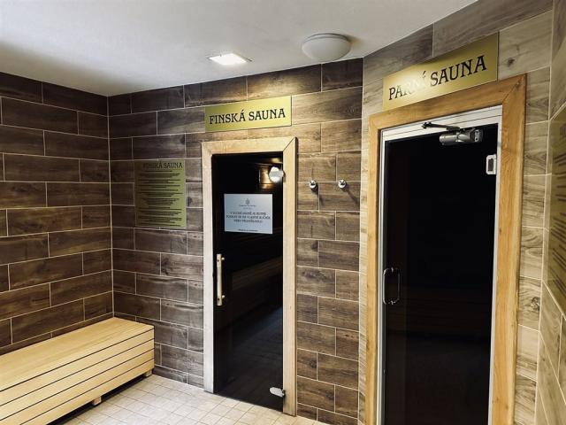 Lázně KARLOVA STUDÁNKA, Česko - Severná Morava - Karlova Studán
