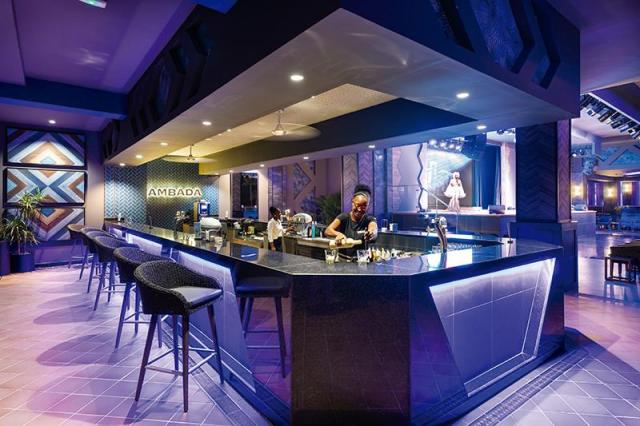 lounge bar