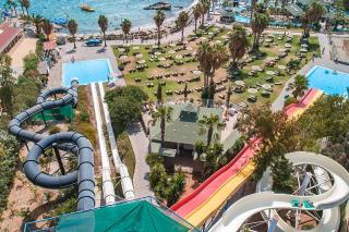 Star Beach Village