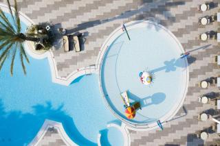 Star Beach Village