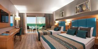 Aquasis de Luxe Resort and Spa
