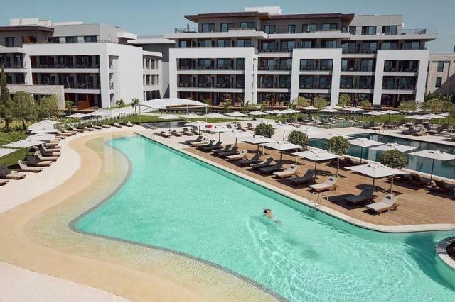 Anda Barut Collection