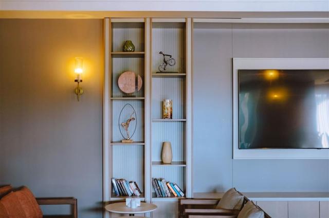 Ivy bar
