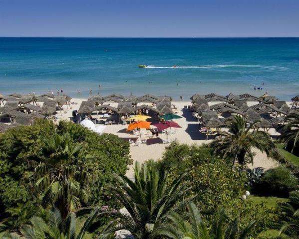 Les Oranges Beach resort