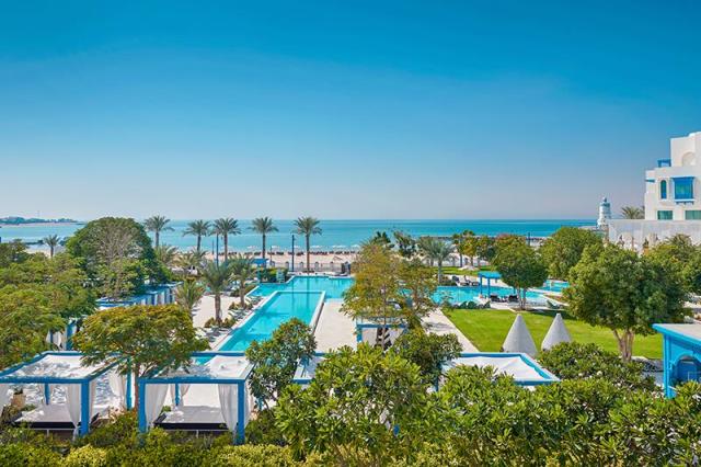 Hilton Salwa Beach Resort & Villas